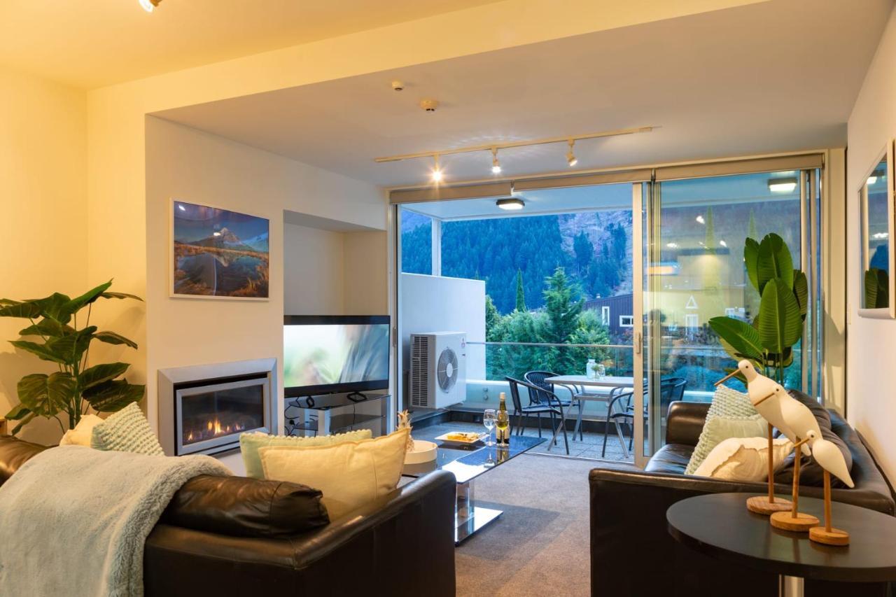 Bowen18 Lake Views Gas Fire Bbq Distretto di Distretto di Queenstown Esterno foto
